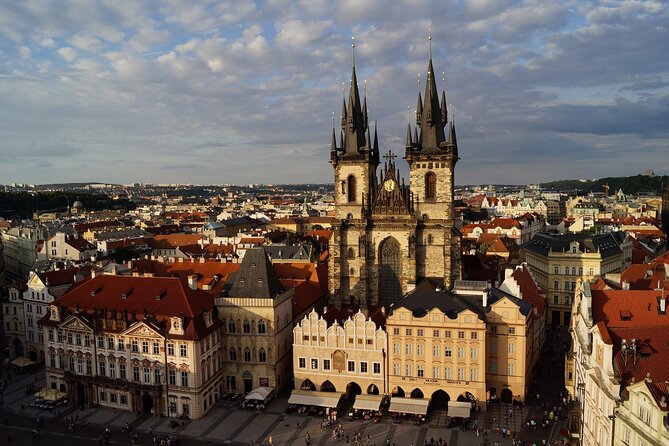 Prague Castle Complex: Small-Group Introduction Tour - Meeting Point Details