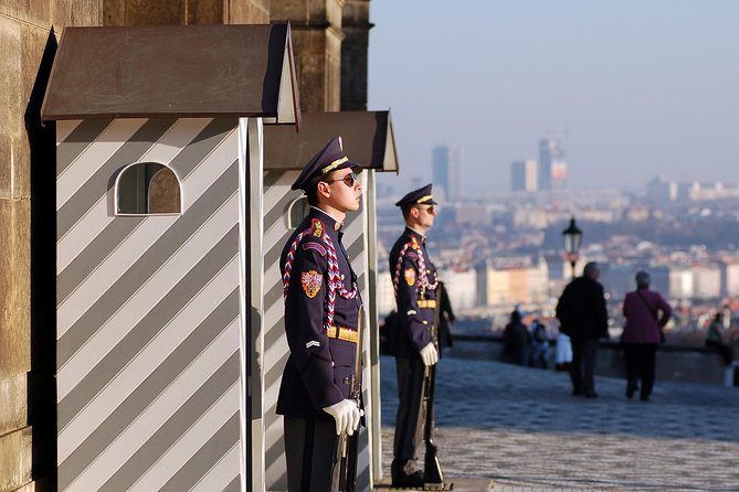 Prague Castle in Details - Prague Castle Walking Tour Highlights