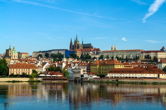 Prague Castle: SELF-GUIDED WALKING TOUR (Prague) - Quest Tour Format