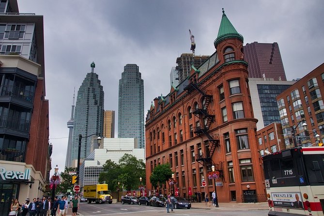 Private 3-Hour Walking Tour of Toronto With Licensed Tour Guide - Tour Overview