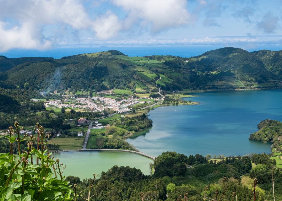 Private Airport Transfer With Sete Cidades Tour Included - Duration and Language Options