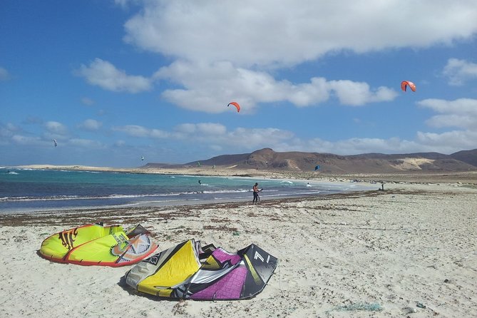 Private Boa Vista Tour From Spinguera to Cabo S. Maria - Local Guides and Expertise