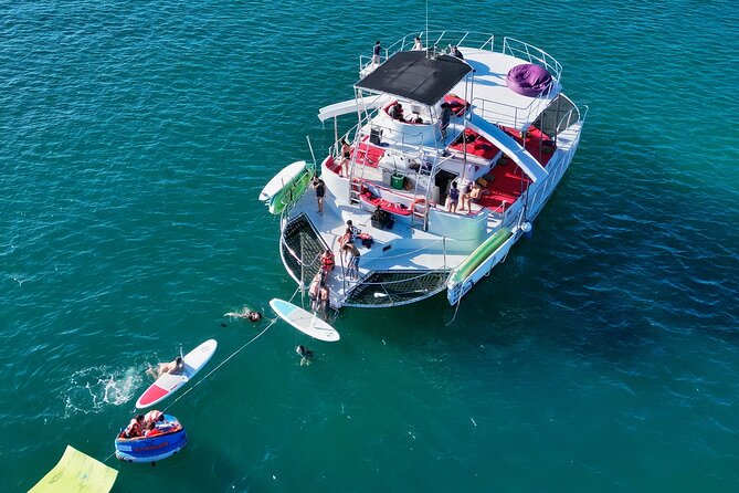 Private Boat Tour ChicaFUN1 Waterslides 65 Yacht [All Inclusive] - Customer Reviews and Ratings