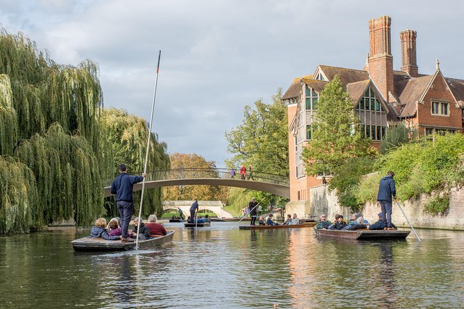 Private Cambridge Uni Walking Tour & Punting Tour Led By Alumni - Safety Measures and Guidelines