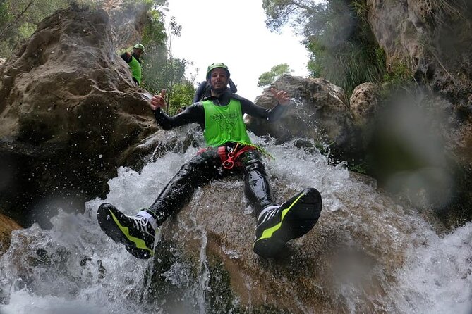 Private Canyoning in the Rio Verde Canyon in Andalusia - Safety Precautions and Guidelines