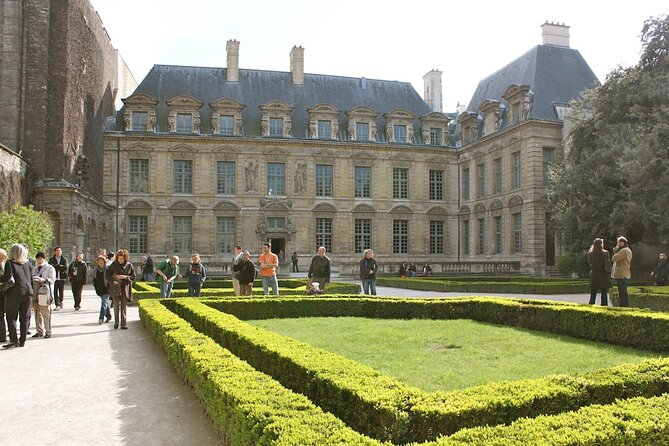 Private Excursion Jewish Paris With Audio Guide - Pickup Details and Cancellation Policy