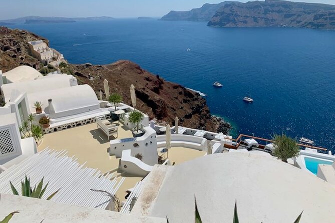 Private Full-Day Highlights of Santorini With Wine Tour - Itinerary Highlights