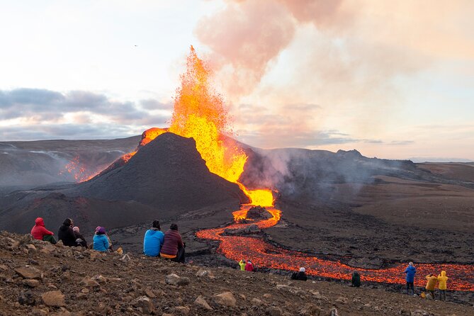 Private Grand Volcano Site Hiking Tour - Pickup Information