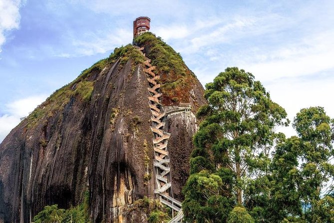 Private Guatape and El Peñol Day-Trip From Medellin - Itinerary