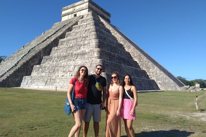 Private Guide Service in the Archaeological Zone of Chichen Itza - Discounts and Customization