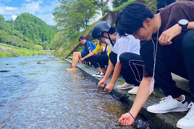 Private Guided Rural E Bike Mini Tour in Aso Minamioguni - Operating Hours and End Point