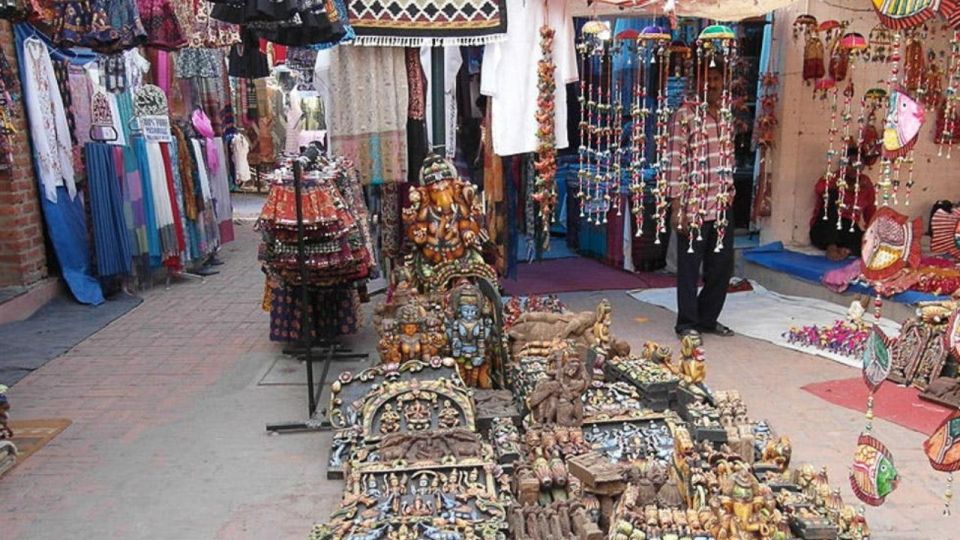 Private Guided Shopping Tour Of Old Delhi & New Delhi - Experience Highlights & Inclusions