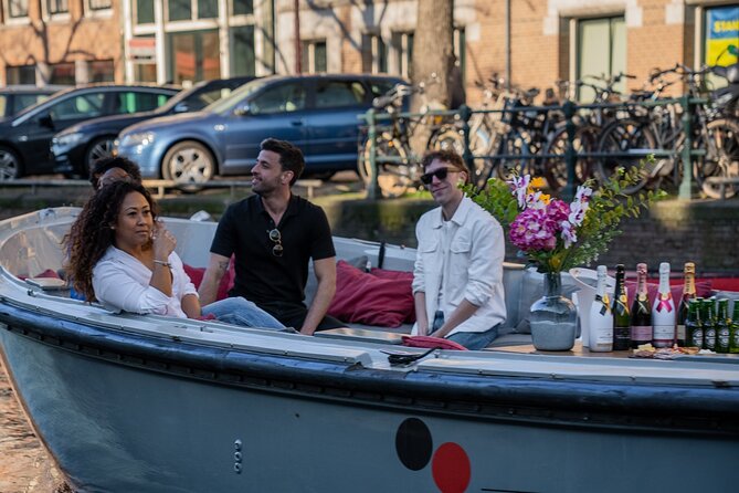 Private Luxury Cruise With Pizza and Drinks in Amsterdam - Booking and Pricing Information