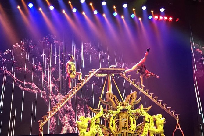 Private Nightlife Trip to See Wonderful Acrobatic Show Enjoy Delicious Barbecue Buffet Dinner - Customer Reviews