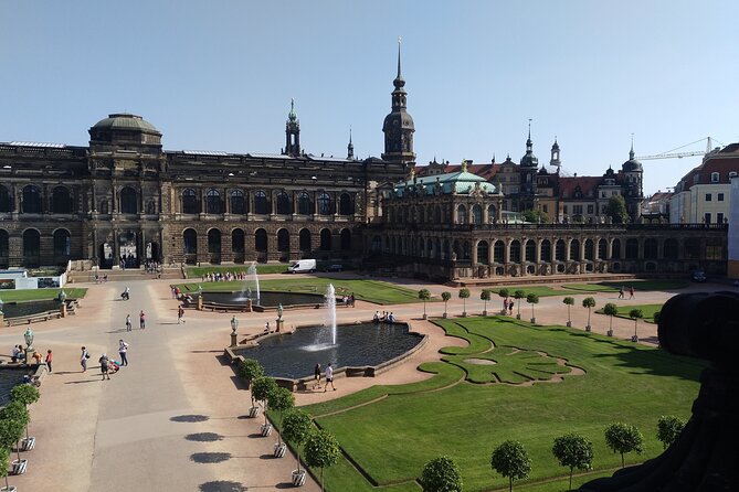 Private Old Town Walking Tour Dresden - Cancellation Policy and Refunds
