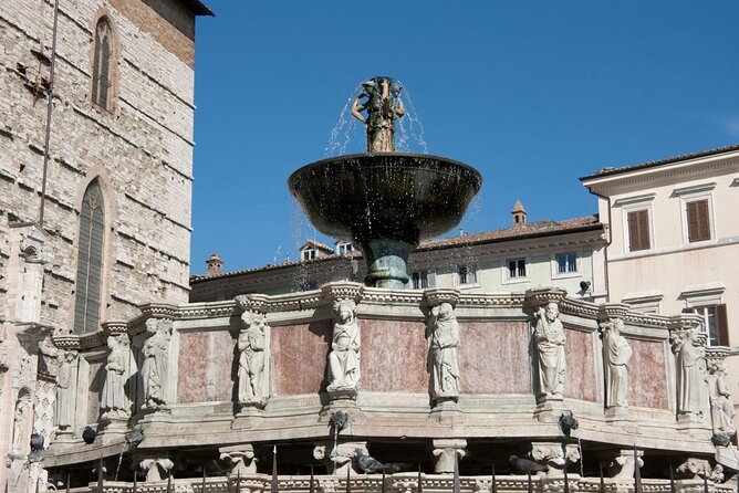 Private Perugia Walking Tour With Official Guide - Logistics