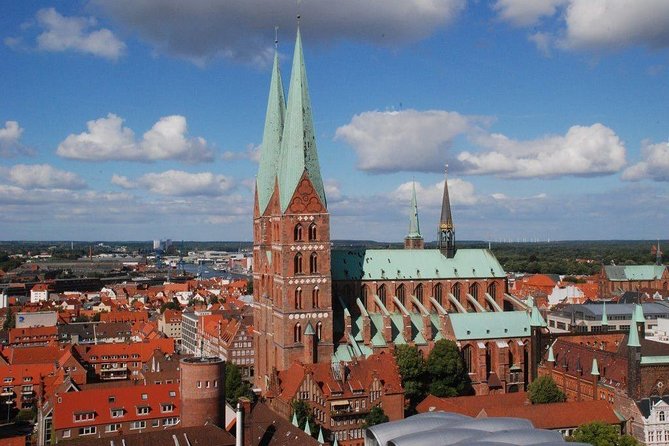 Private Shore Excursion of Hanseatic Lubeck and Wismar - Expert Local Guides