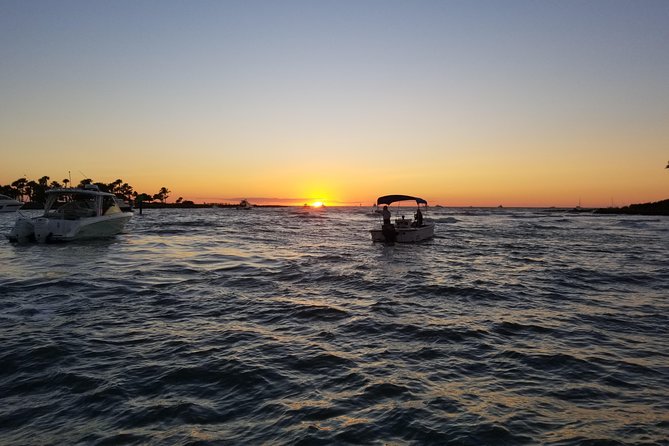 PRIVATE Sunset & Sightseeing Boat Trip of Naples Bay and the Gulf - Inclusions and Amenities