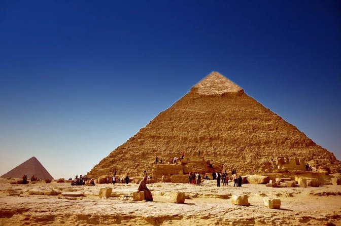 Private Tour: Cairo Day Trip From Hurghada - Tour Guides and Service