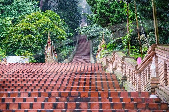 Private Tour: Chiang Mai City and Temples - Itinerary Highlights