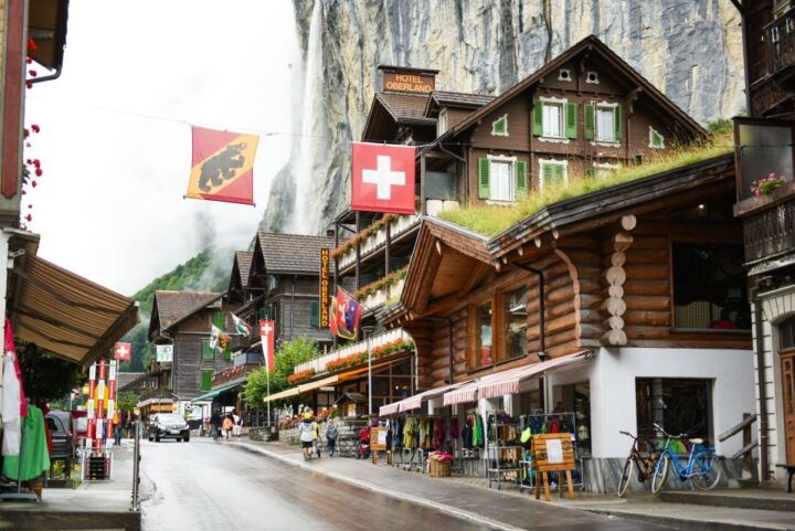 Private Tour From Zurich to Jungfraujoch - the Top of Europe - Driver and Group Setting Information