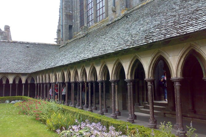 Private Tour of Mont St. Michel With a Professional Guide - Contact and Support