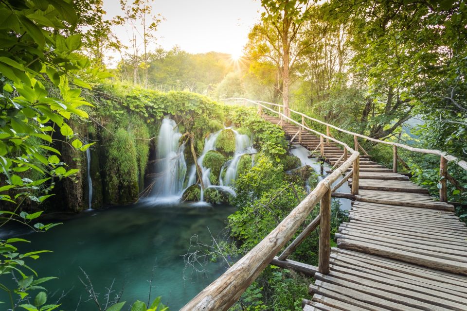 Private Tour of National Park Plitvice From Dubrovnik - Park Description and Scenic Features
