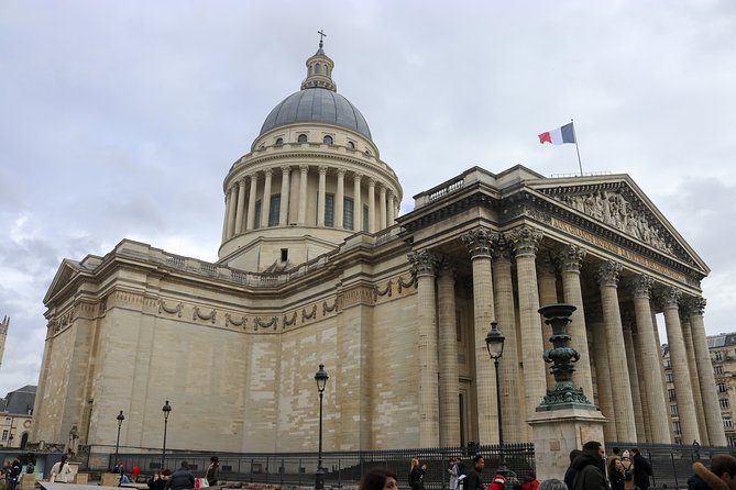 Private Tour of Pariss Latin Quarter With a Local - Local Guide Expertise