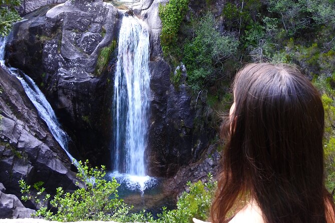 Private Tour of the Natural Waterfalls and Lagoons of Gerês - Expert Guides