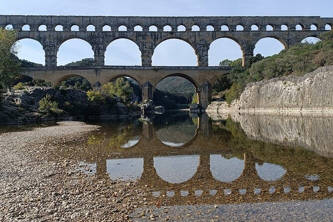 2 private tour roman aqueduc pont du gard avignon the pope palace Private Tour Roman Aqueduc Pont Du Gard, Avignon the Pope Palace