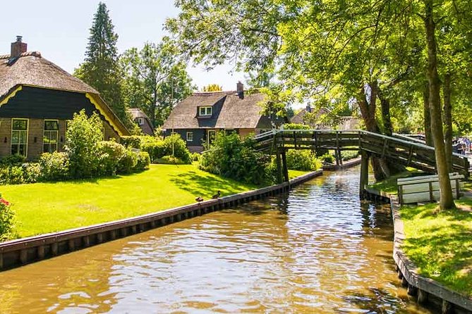 Private Tour to Giethoorn (Little Venice) 8 Hrs 1-15 Pers - Additional Information