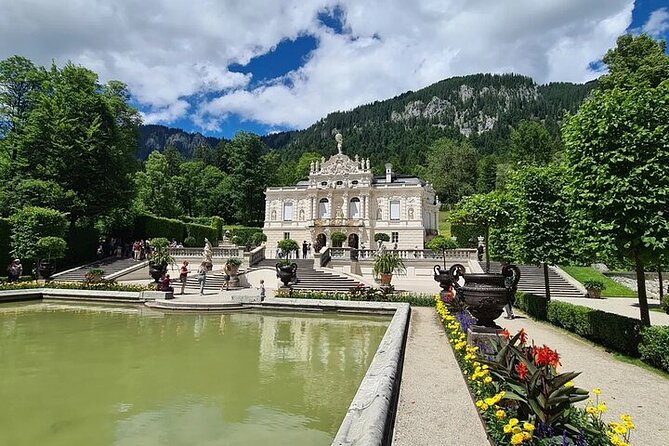 Private Tour to Linderhof Castle - Extended Stay and Snacks - Castle Visit Itinerary