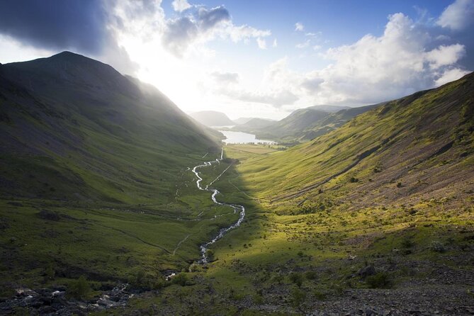 Private Tour: Winter Lake District Day Trip From Windermere - Highlights of the Winter Tour Itinerary