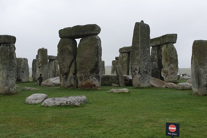 Private Tours to Stonehenge & Oxford - Meeting and Pickup