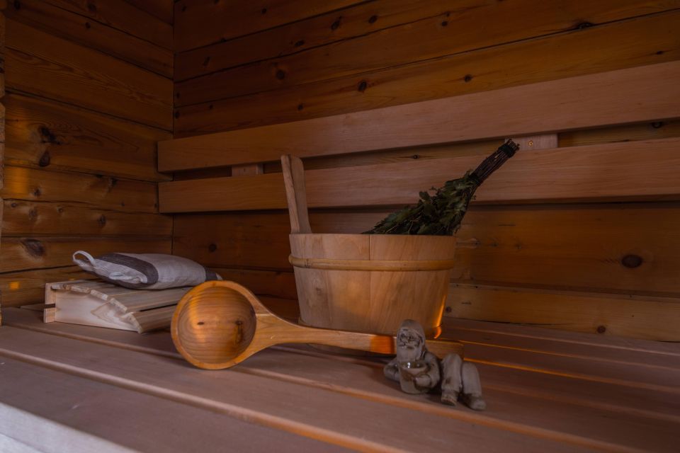 Private Traditional Finnish Wood Sauna and Hot Pool - Experience Highlights