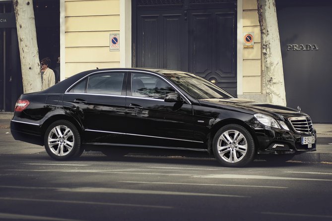 Private Transfer Barcelona Airport/city to Andorra - Business Car - Booking Details