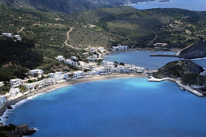 Private Transfer From Aj.Pelajia, Kythira Municipality to Diakofti Port - Service Features