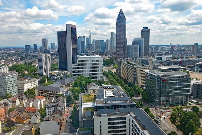 Private Transfer From Berlin to Frankfurt With 2 Hours for Sightseeing - Logistics and Pickup Information