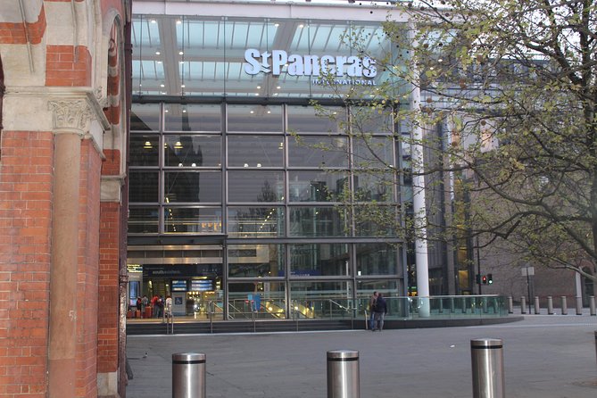 Private Transfer From Heathrow Airport to St Pancras Station via London Hotel - Meeting Points and Pickup
