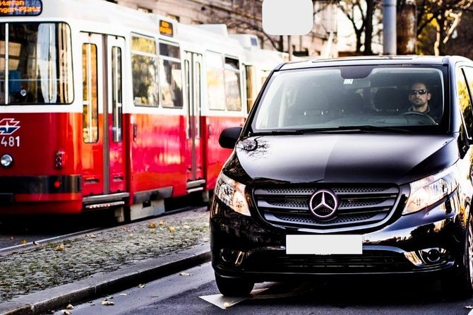 Private Transfer From Prague to Vienna With 2X Stops in Mikulov & Kutna Hora - Itinerary Overview