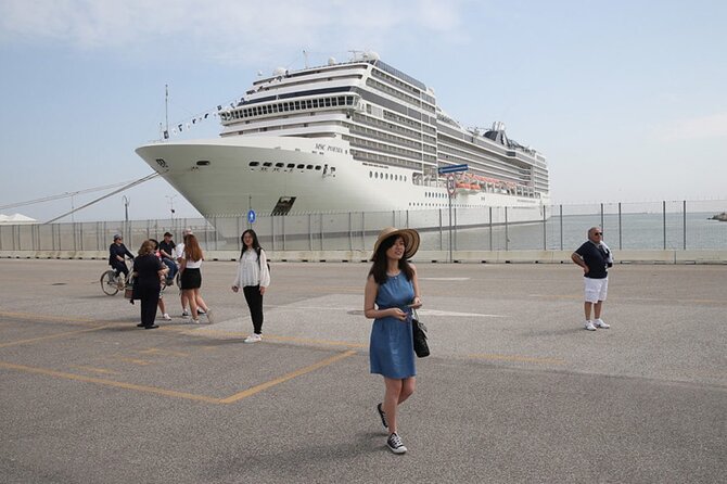 Private Transfer From Ravenna Cruise Terminal to Venice - Pickup Procedures and Communication
