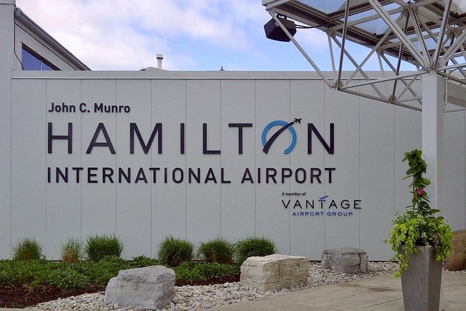 Private Transfer: Niagara Falls, ON to Hamilton Airport (YHM) - Meeting and Pickup