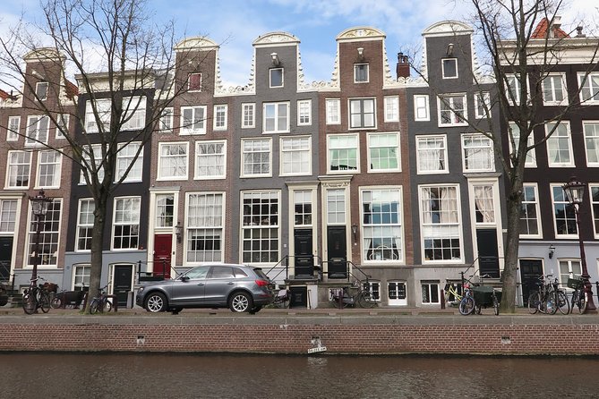 Private Walking Tour in Jordaan and Amsterdam Center - What to Bring