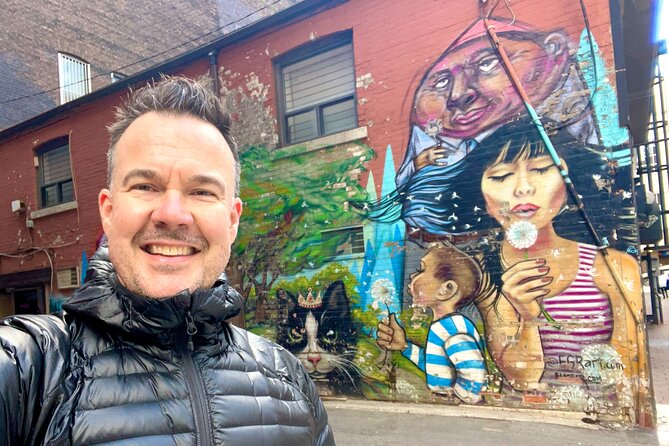 Private Walking Tour in Toronto - Inclusions