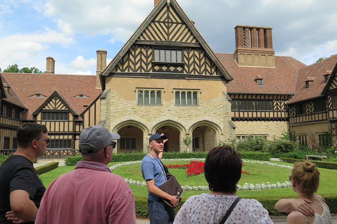 Private Walking Tour of Soviet Potsdam Through Red Potsdam - Languages Offered and Meeting Points