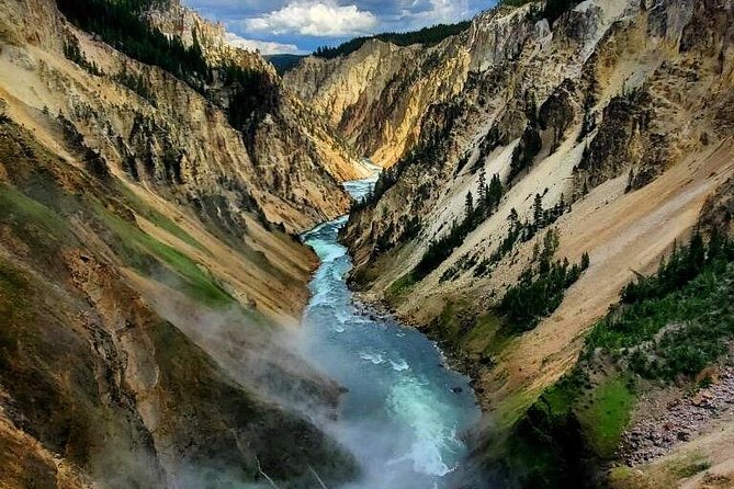 Private Yellowstone Lower Loop Tour - Wildlife Encounters