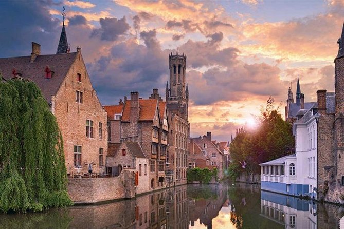 PRIVE Bruges Tour With a Local Friend - Tour Overview and Highlights