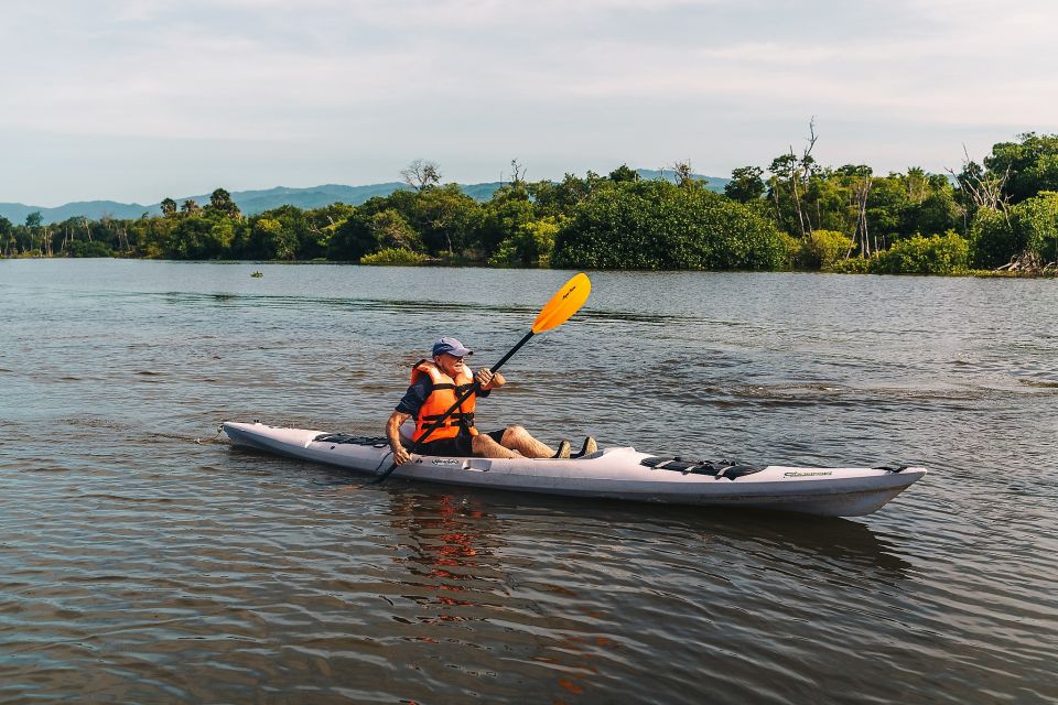 Puerto Escondido: Kayak Adventure On Manialtepec Lagoon - Activity Overview