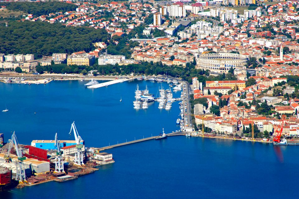 Pula: Harbor Cruise With Unlimited Drinks - Activity Highlights