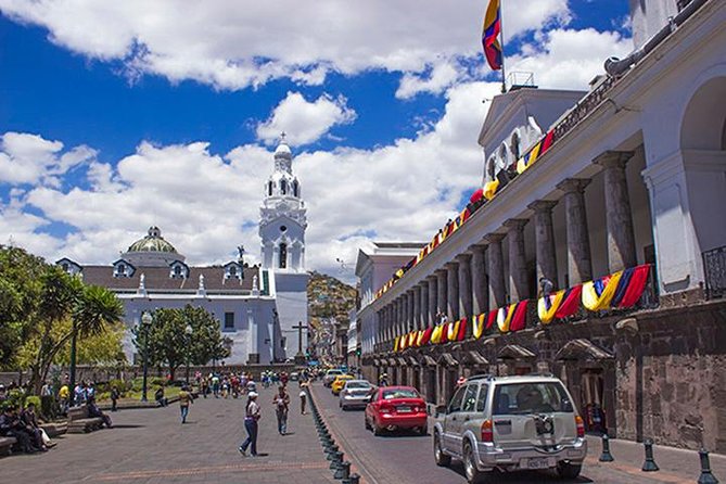 Quito Old Town Tour With Gondola Ride and Visit to the Equator - Cancellation Policy and Tour Details